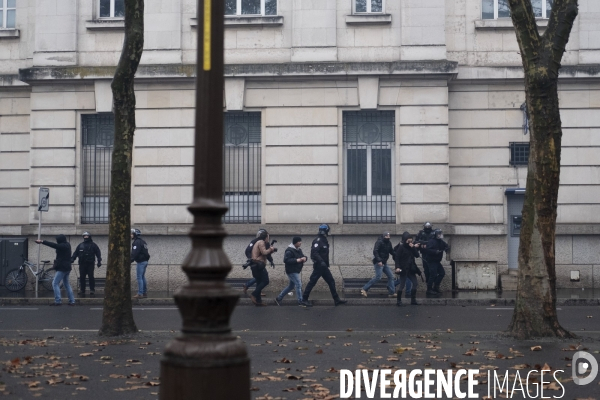 Gilets Jaunes, à Tours le 1er Décembre