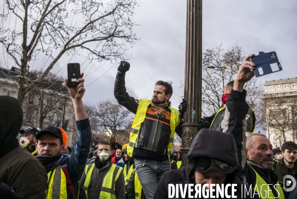 Acte 4 des gilets jaunes a paris.