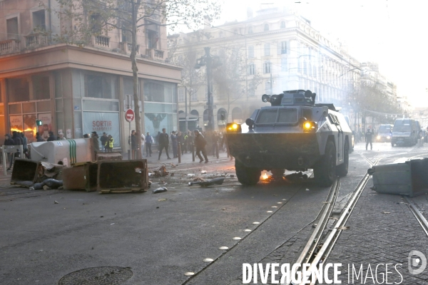 Manifestations et affrontements Marseille