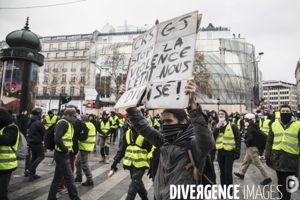 Acte 4 : Les gilets jaunes à Paris