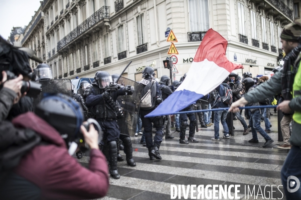 Acte 4 : Les gilets jaunes à Paris