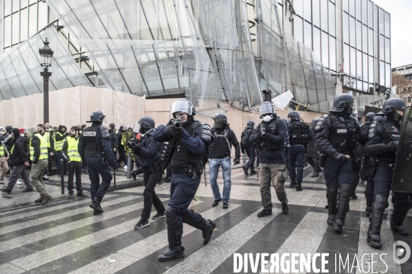 Acte 4 : Les gilets jaunes à Paris