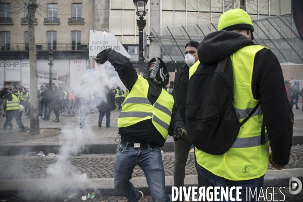 Acte 4 : Les gilets jaunes à Paris