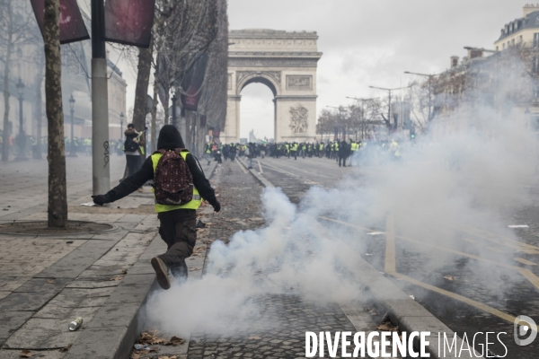 Acte 4 : Les gilets jaunes à Paris