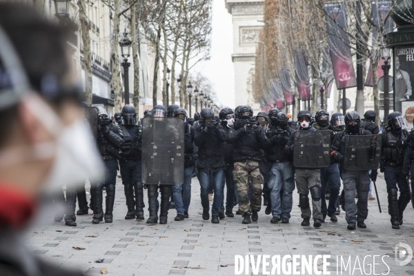 Acte 4 : Les gilets jaunes à Paris