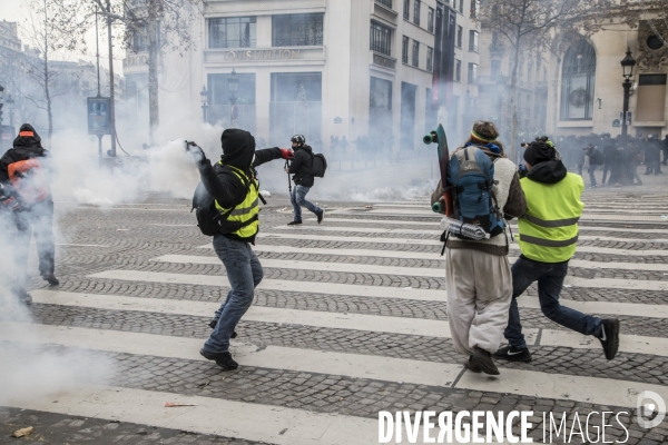 Acte 4 : Les gilets jaunes à Paris