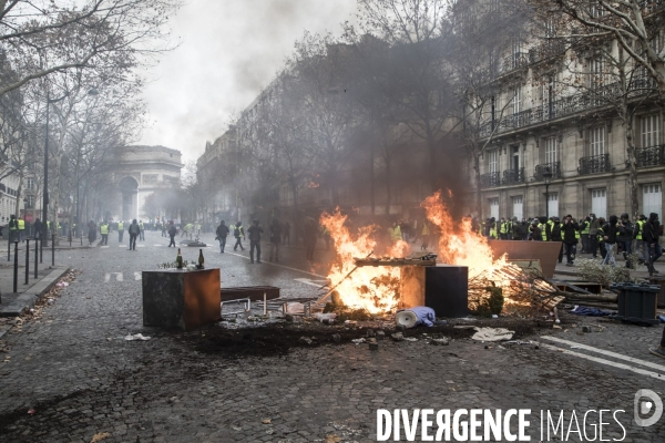 Acte 4 : Les gilets jaunes à Paris