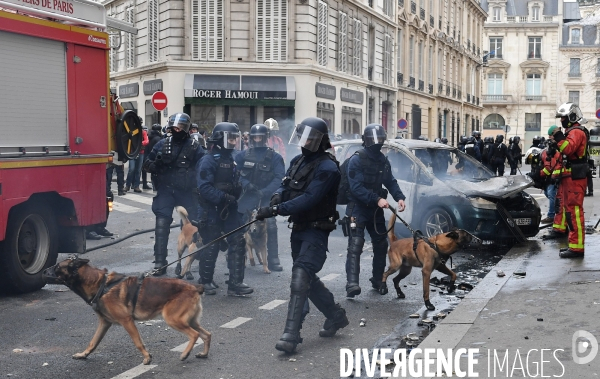 Manifestation des gilets jaune à paris / Acte IV