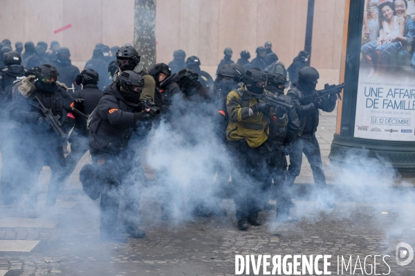 Manifestation des gilets jaunes à Paris