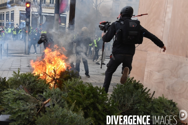 Manifestation des gilets jaunes à Paris