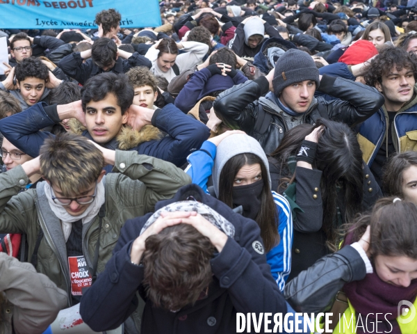 11/12/2018 Paris, bd Saint-Michel, manifestation de lycéens