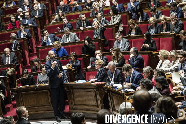 Questions au gouvernement à l assemblée nationale.