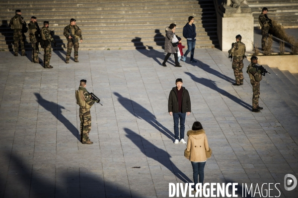 Militaires de l Opération Sentinelle à Paris.