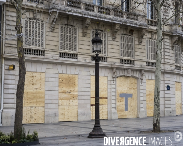 Mouvement des gilets jaunes sur les Champs Elysées