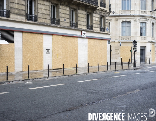 Mouvement des gilets jaunes vers les Champs Elysées
