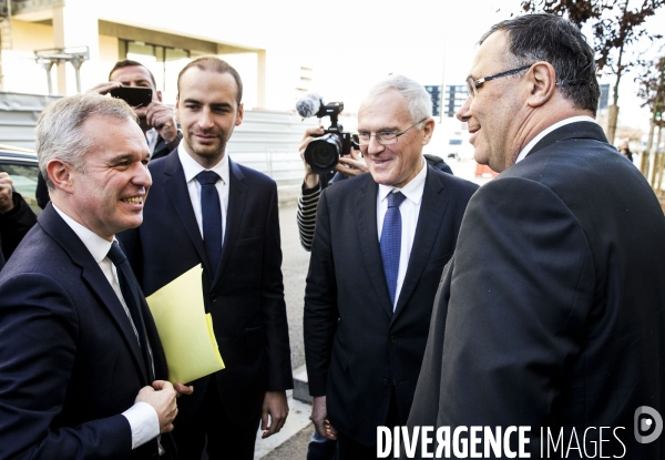 Inauguration de l Institut de Photovoltaïque d Ile-de-France (IPVF)