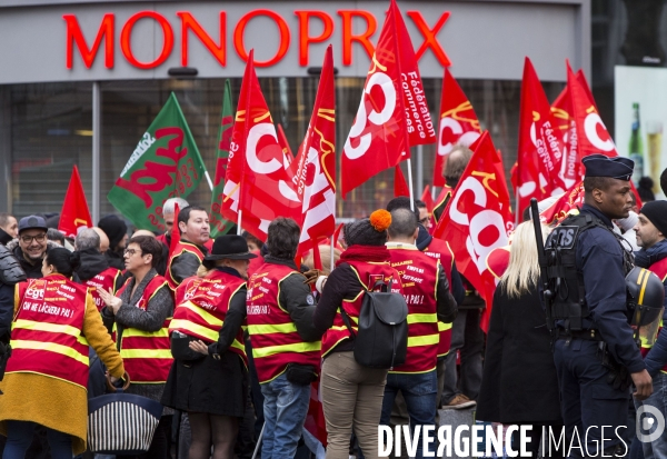 Manifestation de la CGT contre le travail le dimanche.