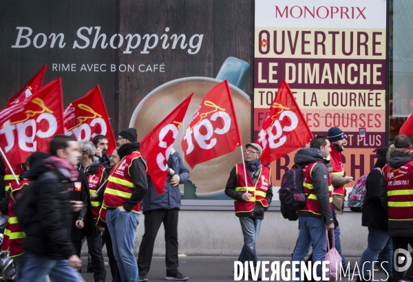 Manifestation de la CGT contre le travail le dimanche.