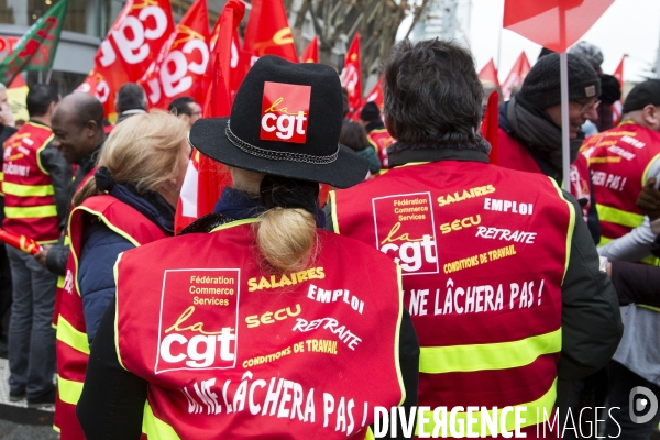 Manifestation de la CGT contre le travail le dimanche.