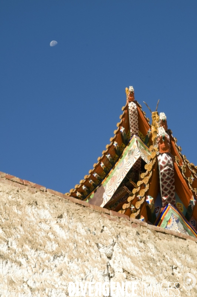 Bouddhisme tibétain au Tibet oriental - Tibetan Buddhism in Eastern Tibet -  Illustration