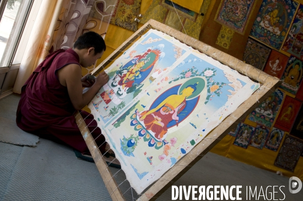 Bouddhisme tibétain au Tibet oriental - Tibetan Buddhism in Eastern Tibet -  Illustration