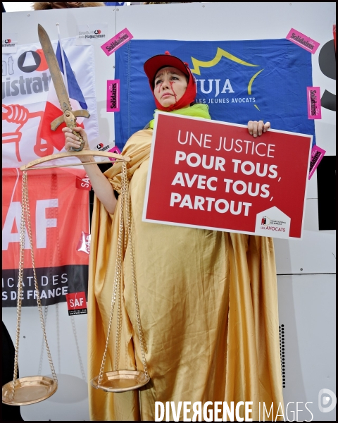Manifestation des Avocats