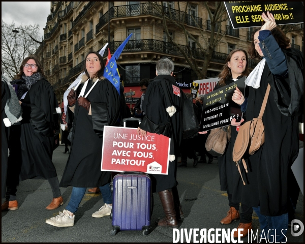 Manifestation des Avocats