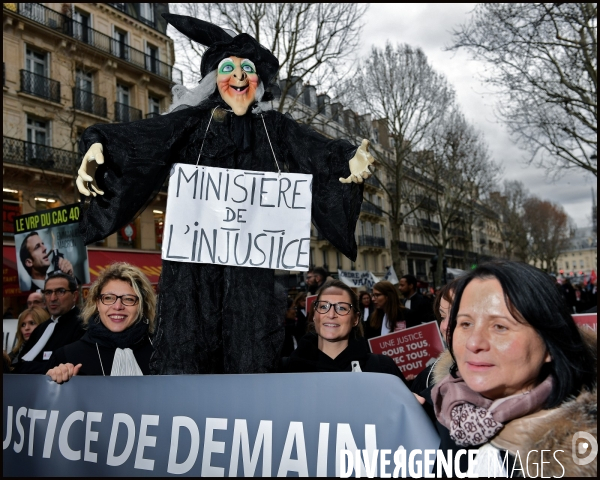 Manifestation des Avocats