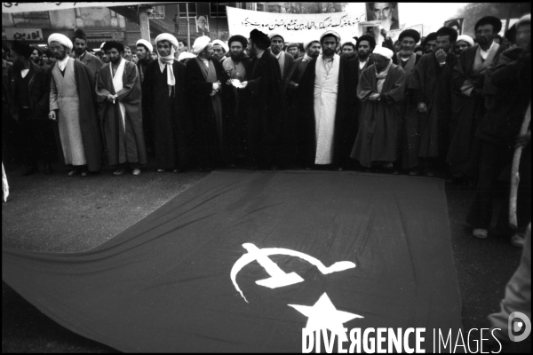 40 ans après Révolution Islamique de1979 en Iran. 40 years after Iran s 1979 Islamic Revolution.