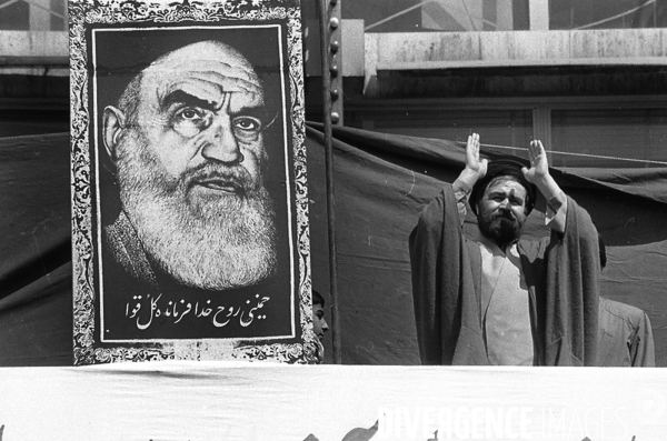 40 ans après Révolution Islamique de1979 en Iran. 40 years after Iran s 1979 Islamic Revolution.