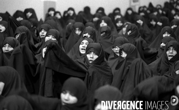 40 ans après Révolution Islamique de1979 en Iran. 40 years after Iran s 1979 Islamic Revolution.