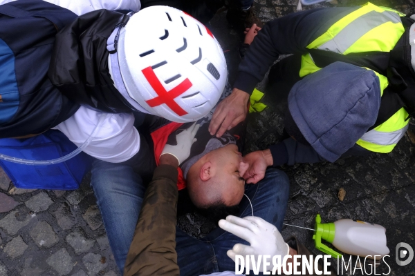 The Gilets Jaunes (Yellow Vests)Ê demonstrating in Paris