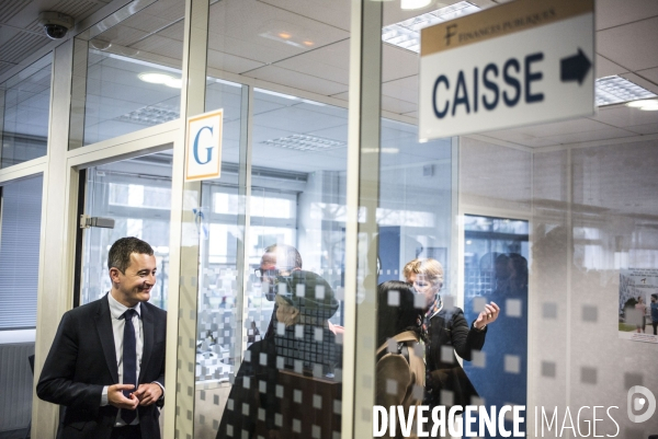 Deplacement du ministre gerald darmanin au centre des impots de chelles.