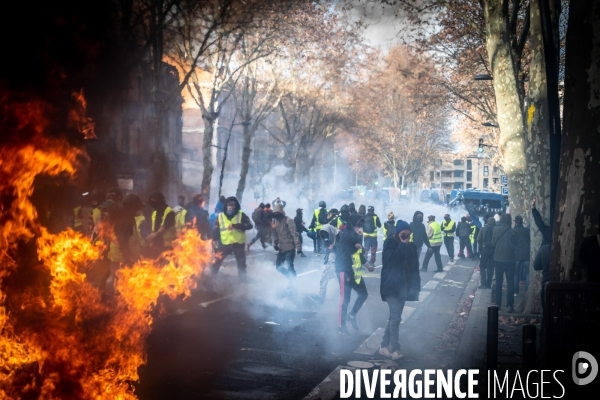 Toulouse : manifestation des gilets jaunes - episode 4