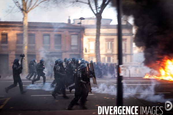 Toulouse : manifestation des gilets jaunes - episode 4