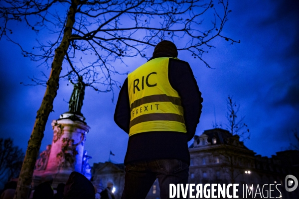 Gilets Jaunes Paris Acte XI -  La Nuit Jaune ecourtee