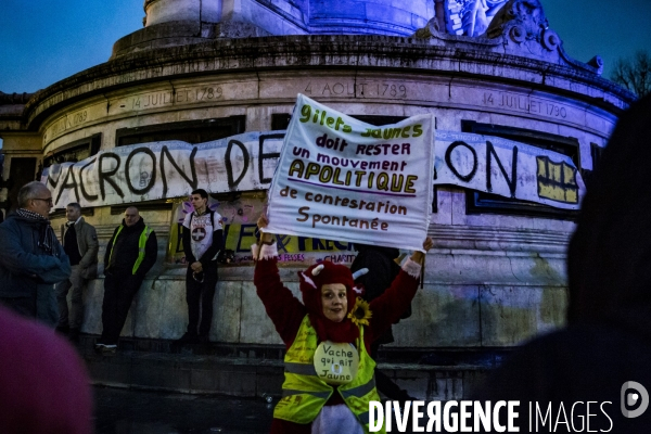 Gilets Jaunes Paris Acte XI -  La Nuit Jaune ecourtee