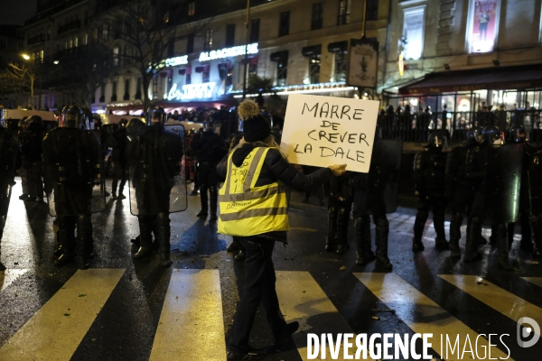 Manifestation gilets jaunes a Paris, Yellow Vests, Gilets Jaunes protest in Paris.