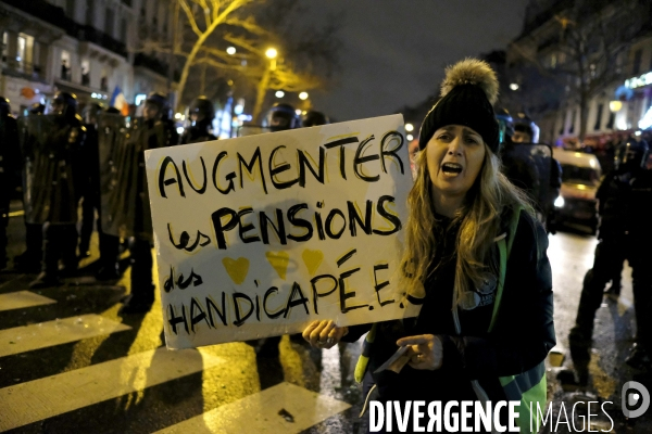 Manifestation gilets jaunes a Paris, Yellow Vests, Gilets Jaunes protest in Paris.