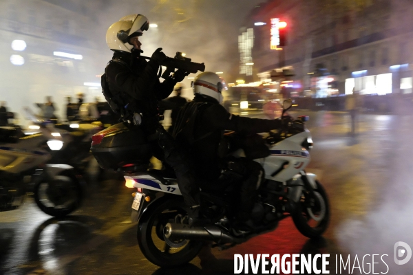 Manifestation gilets jaunes a Paris, Yellow Vests, Gilets Jaunes protest in Paris.