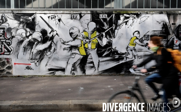 Fresque pro gilets jaunes rue d Aubervilliers à Paris