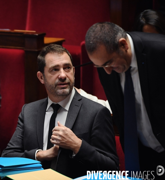 Discussion de la loi anti casseurs a l Assemblee nationale