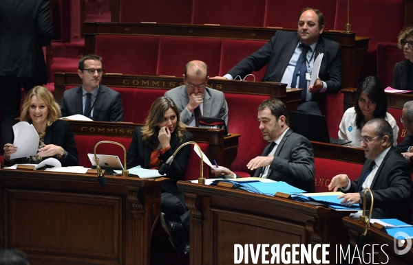 Discussion de la loi anti casseurs a l Assemblee nationale