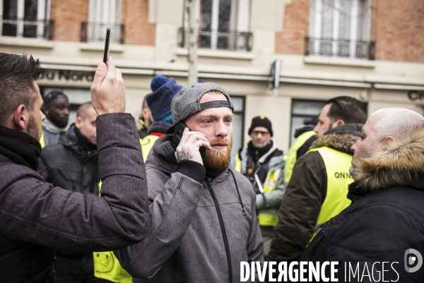 Acte 12 des gilets jaunes a paris.