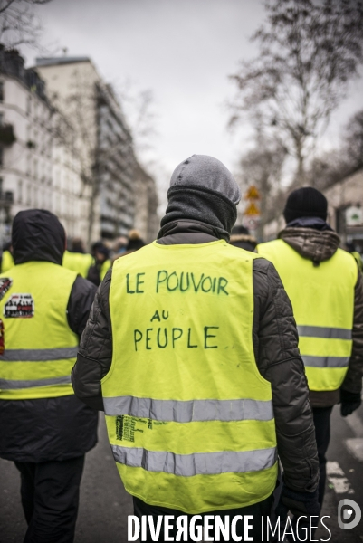 Acte 12 des gilets jaunes a paris.