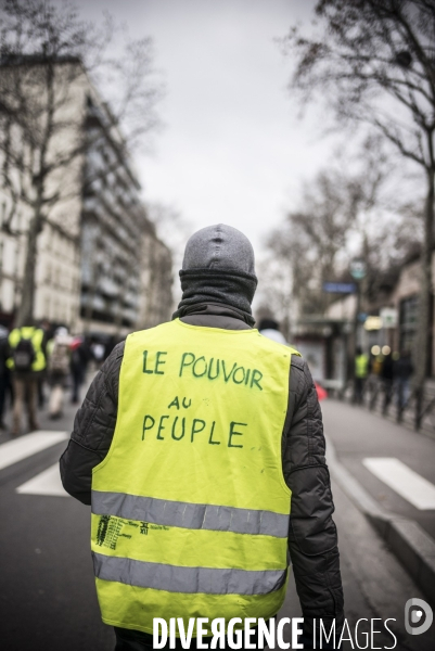 Acte 12 des gilets jaunes a paris.