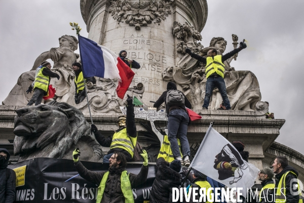 Acte 12 des gilets jaunes a paris.