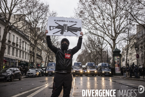 Acte 12 des gilets jaunes a paris.