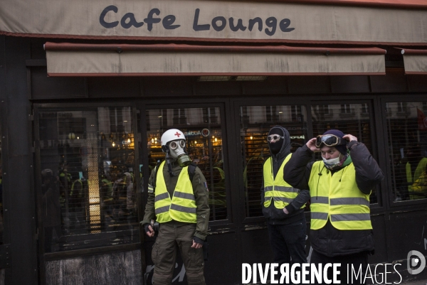 Acte 12 des gilets jaunes a paris.