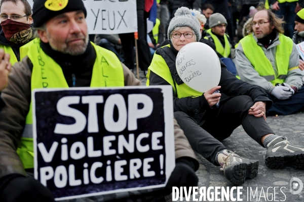 Gilets jaunes Acte XII / Marche blanche pour les blessés